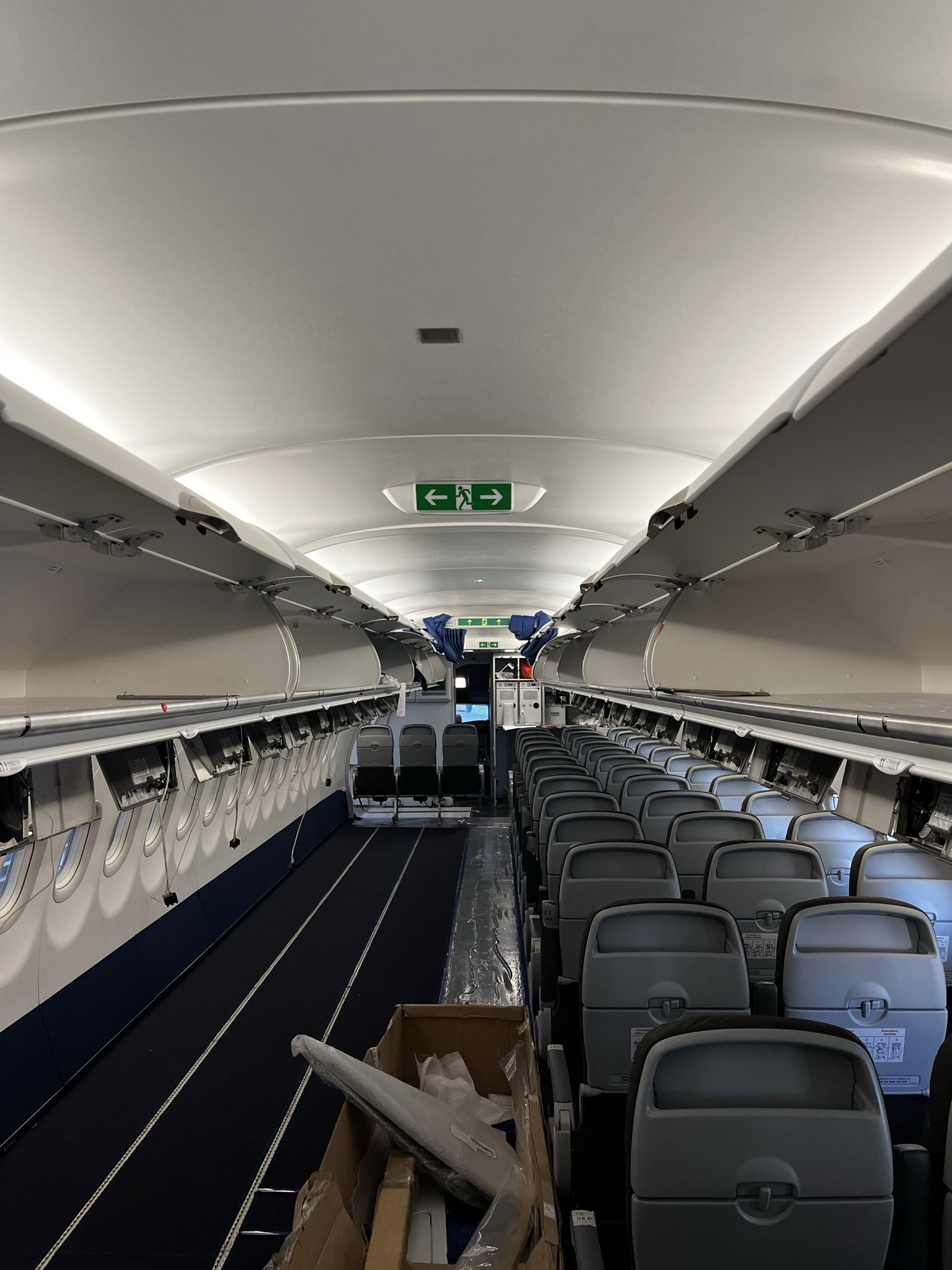 SKY EXPRESS - HELLAS Delivery 