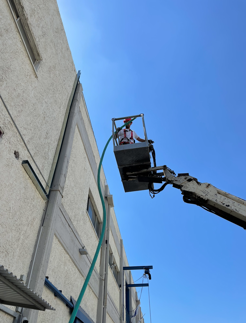 יבנה 130 קילו