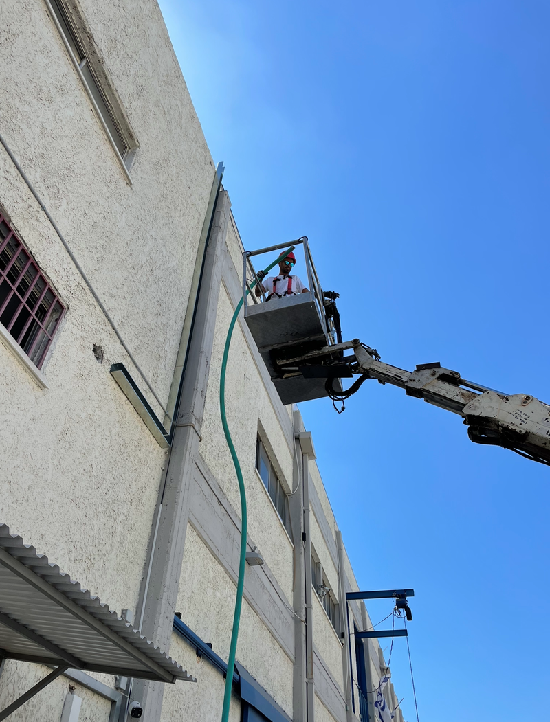 יבנה 130 קילו