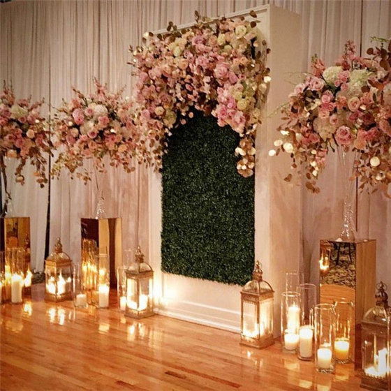 Exquisite Decor