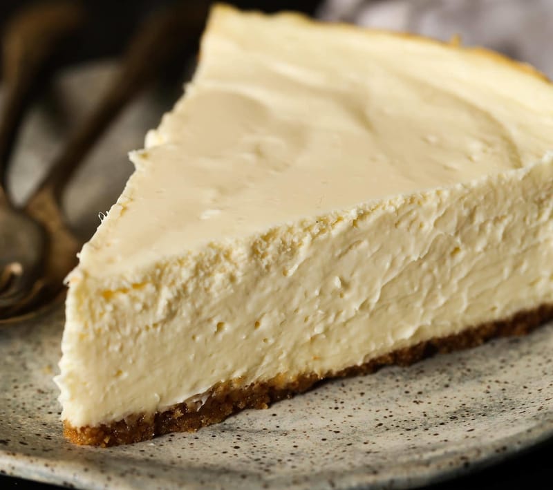 CHEESE CAKE