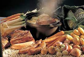 פּוֹטֶה לִימוֹּזִין     POTEE LIMOUSINE