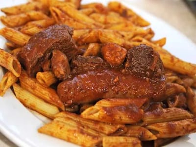 מַקַרוֹנָאד סֶטוּאַז   MACARONADE SETOISE