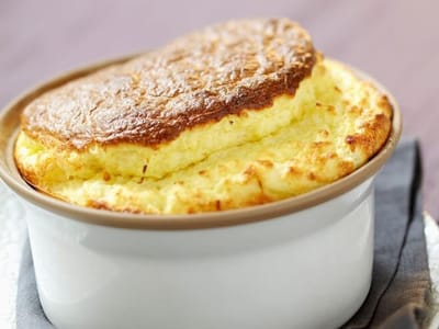 סוּפְלֶה-אוֹ-קוֹמְטֶה    'SOUFFLE'-AU-COMTE