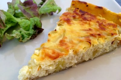 טַארְט-אַ-ל'אוֹנְיוֹן     TARTE-A-L'OIGNON
