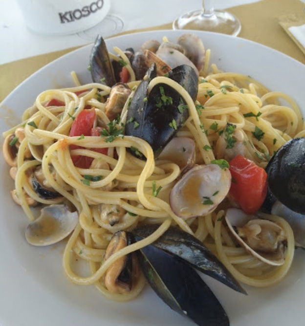 SPAGHETTI COZZE E VONGOLE/LUPINI