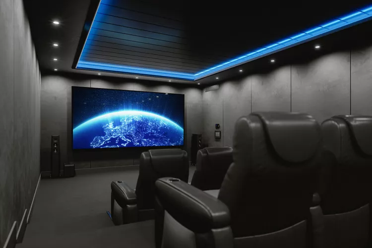 LongiCrafTed Intelligent Theatre Systems