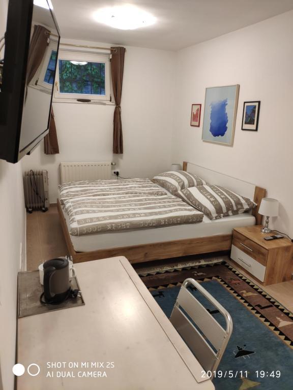 Budget double room