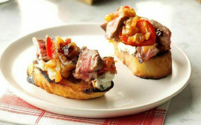 Steak & Blue Cheese Bruschetta