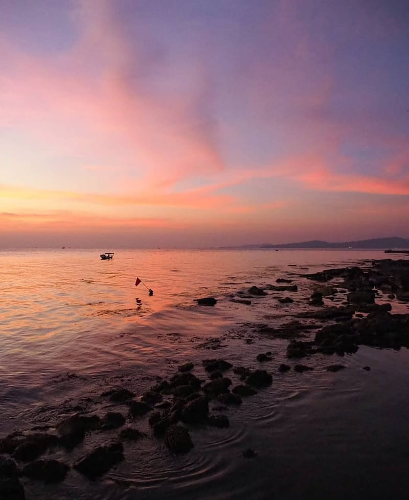 Bai Ong Lang - Noi ngam hoang hon dep nhat Phu Quoc