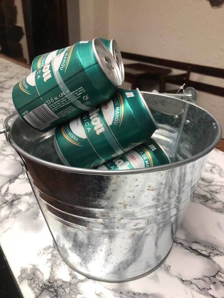 bebida cubetazo de cerveza 7 latas