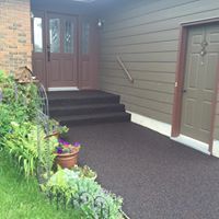 How is Rubber Stone and Sierra Stone applied?