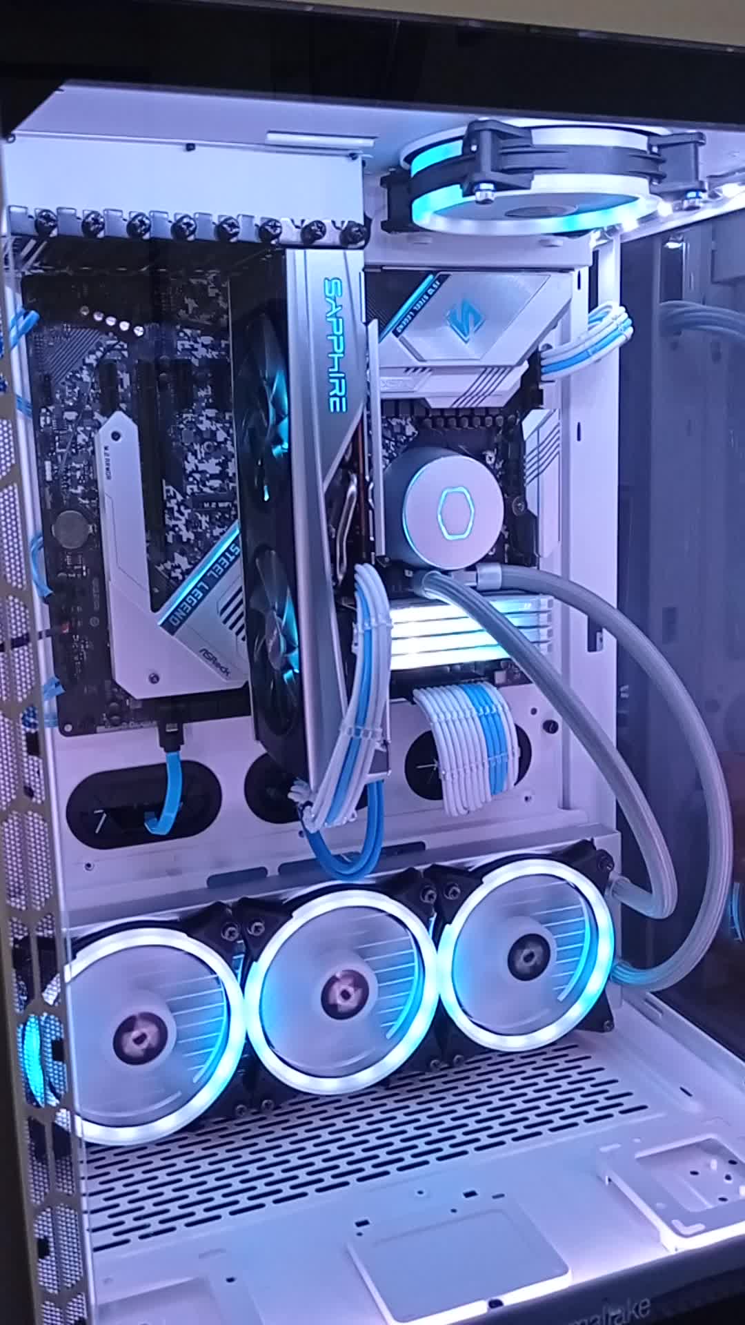 Thermaltake level 20 ht snow white