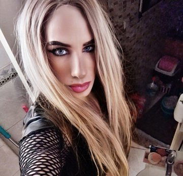 RUS KÖKENLİ BUSEM ANGELOVA AYAK FETİSH-BDSM-KÖLE HİZMETLERİ 0536 619 03 35