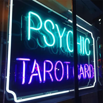 Tips To Consider When Seeking Psychic Services image