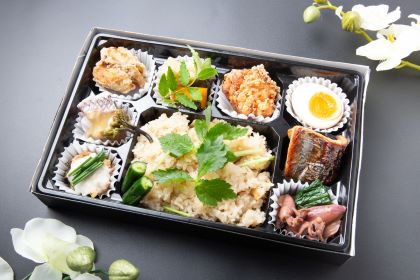 まるふく弁当