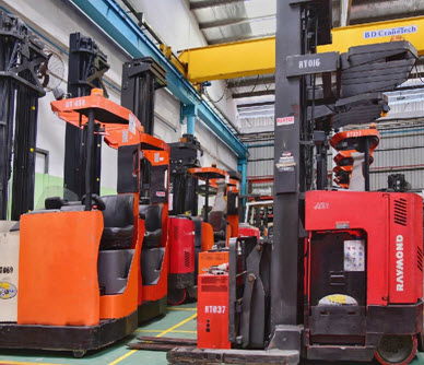 The Importance of Having - a Reach Vehicle or Forklift