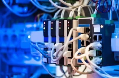 What Is a UPS Replacement Battery?