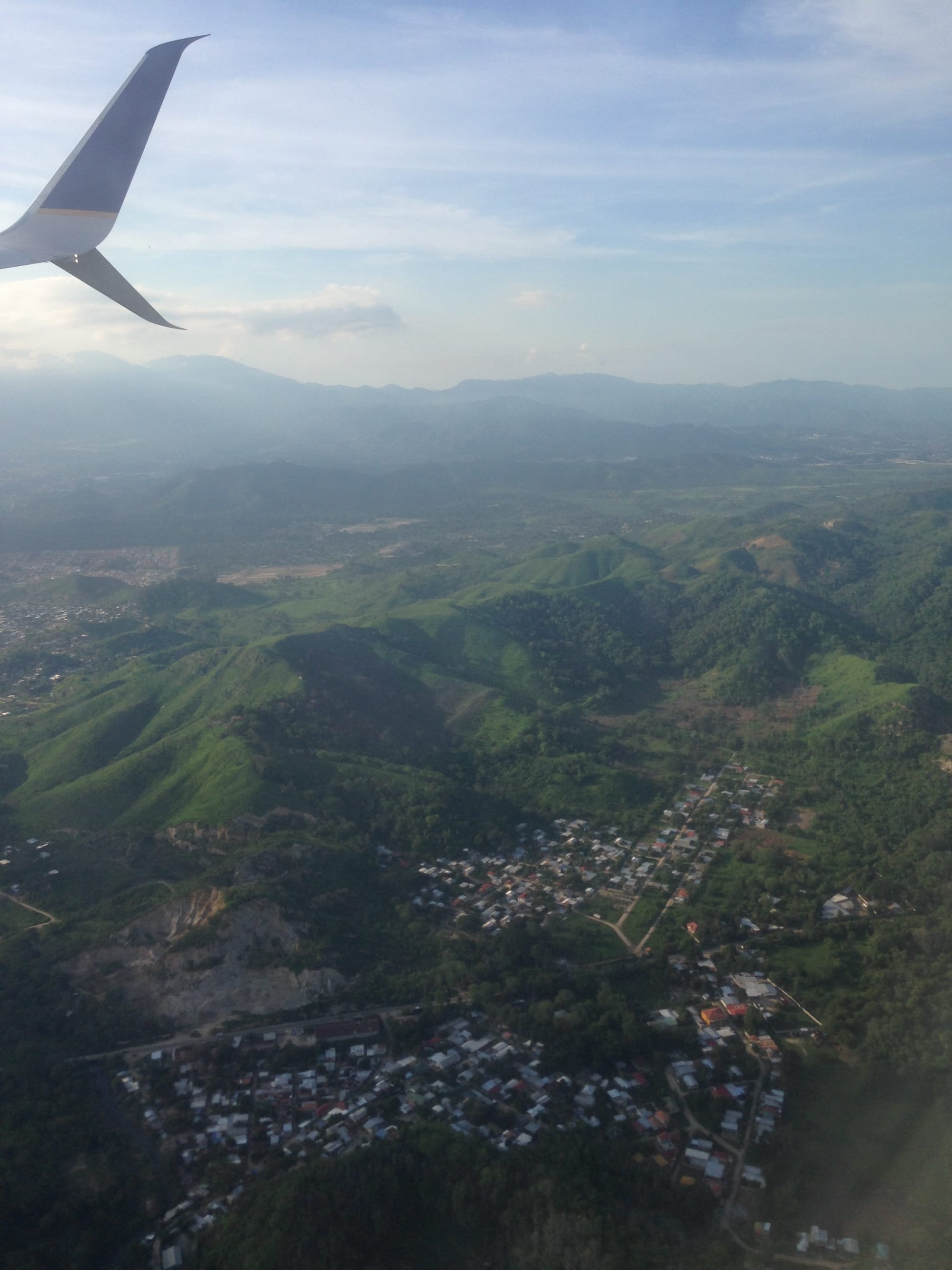 The view flying into San Pedro Sula