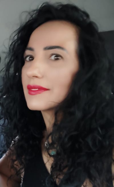 אודות image