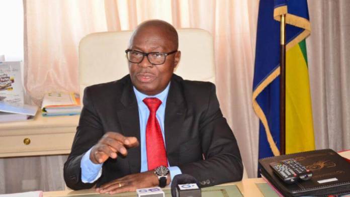 Moukagni Iwangou: «l’enseignement à distance devient impératif»