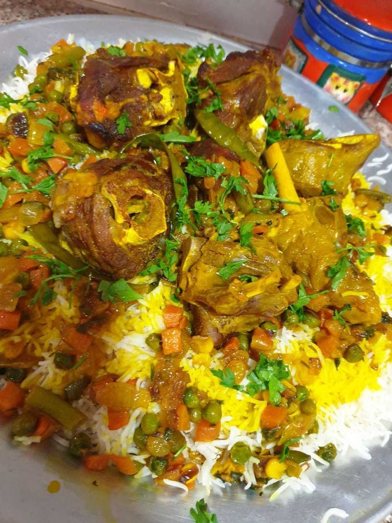 *رز مع لحم بحشو*