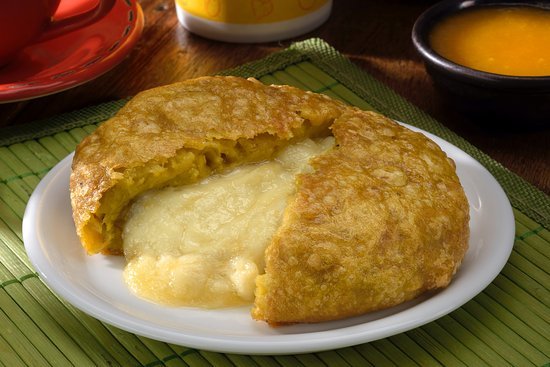 TORTILLAS DE VERDE CON RELLENO DE  QUESO
