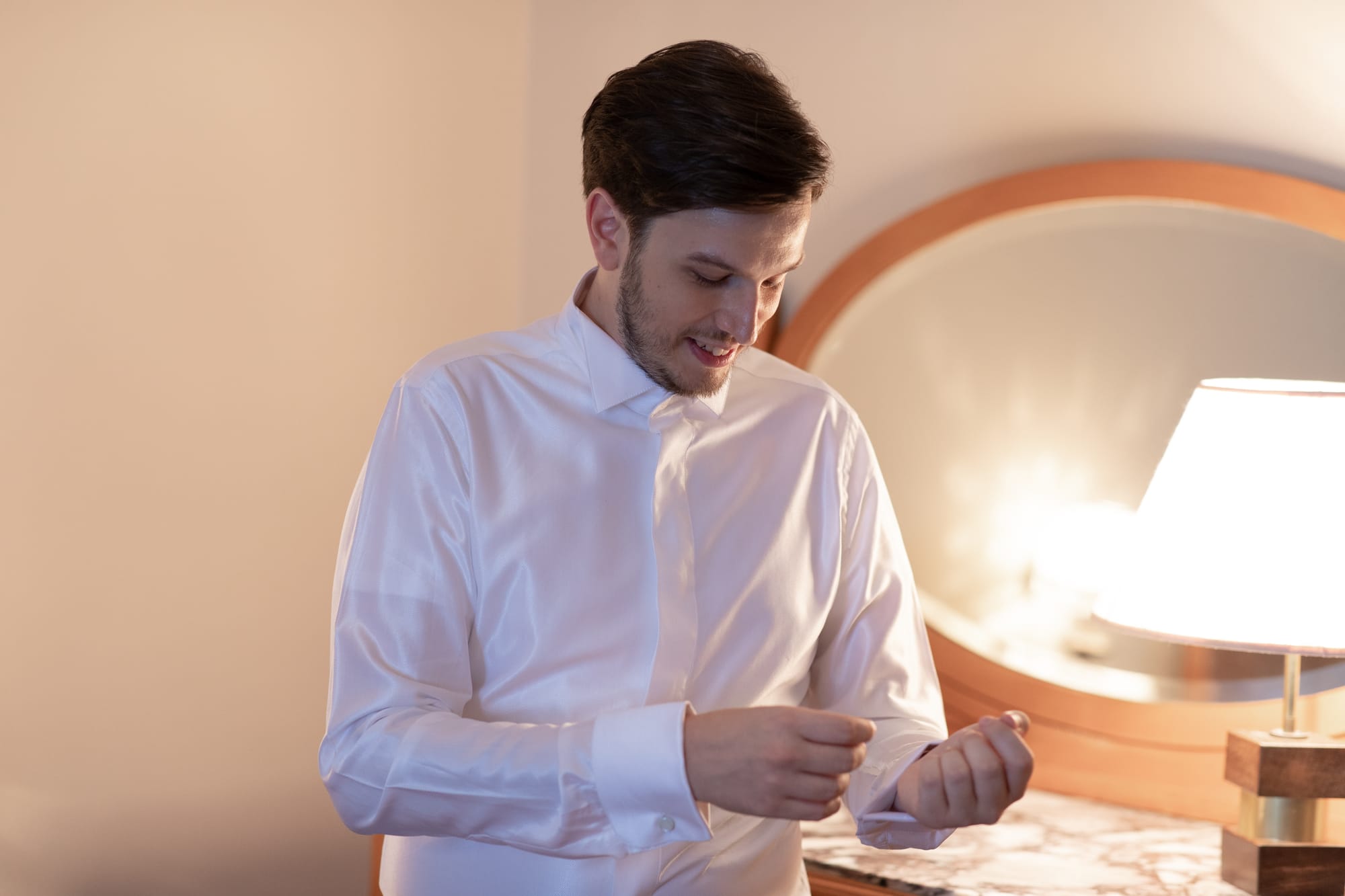 Sotto un cielo blu cobalto