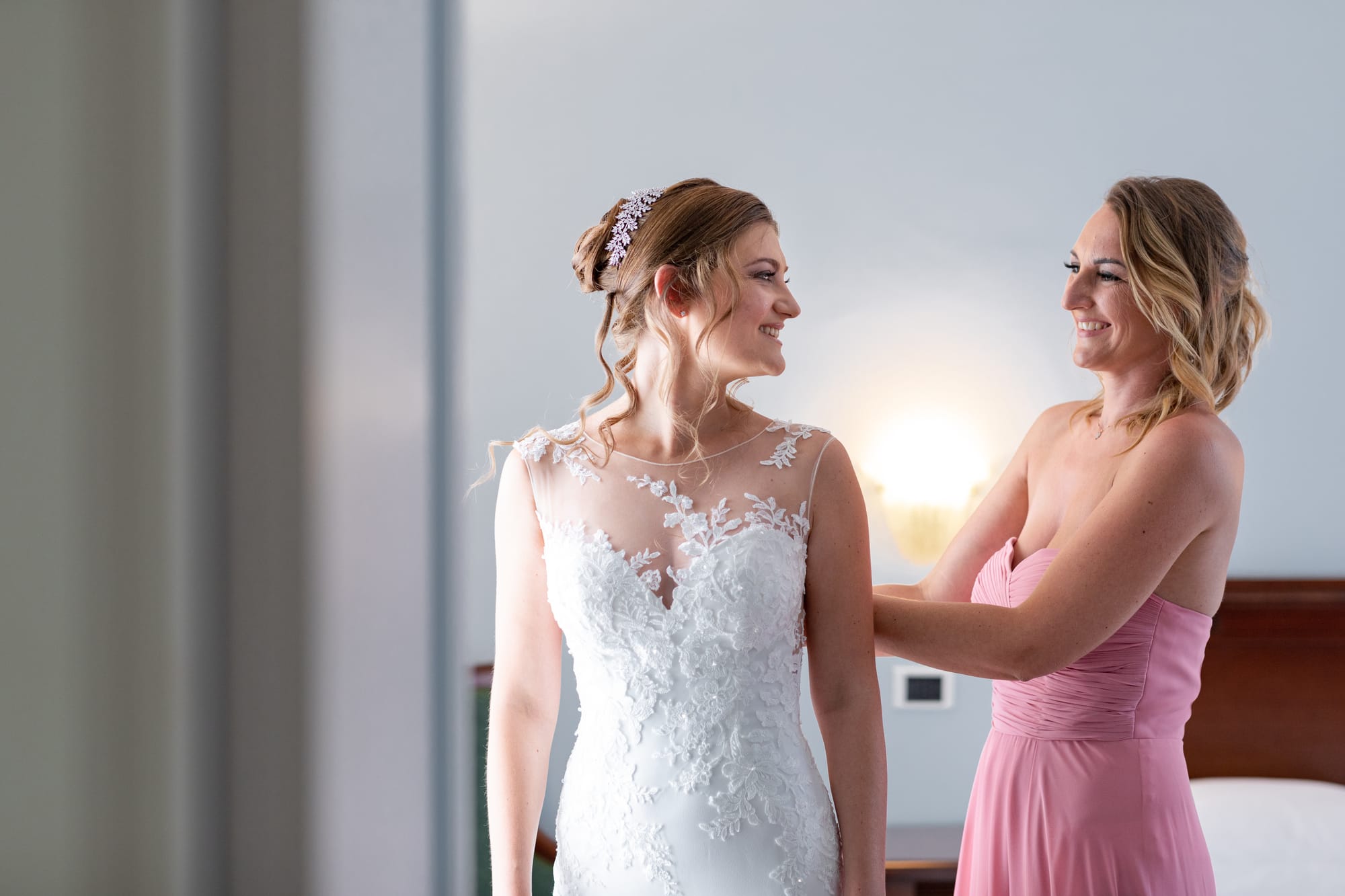 Sotto un cielo blu cobalto