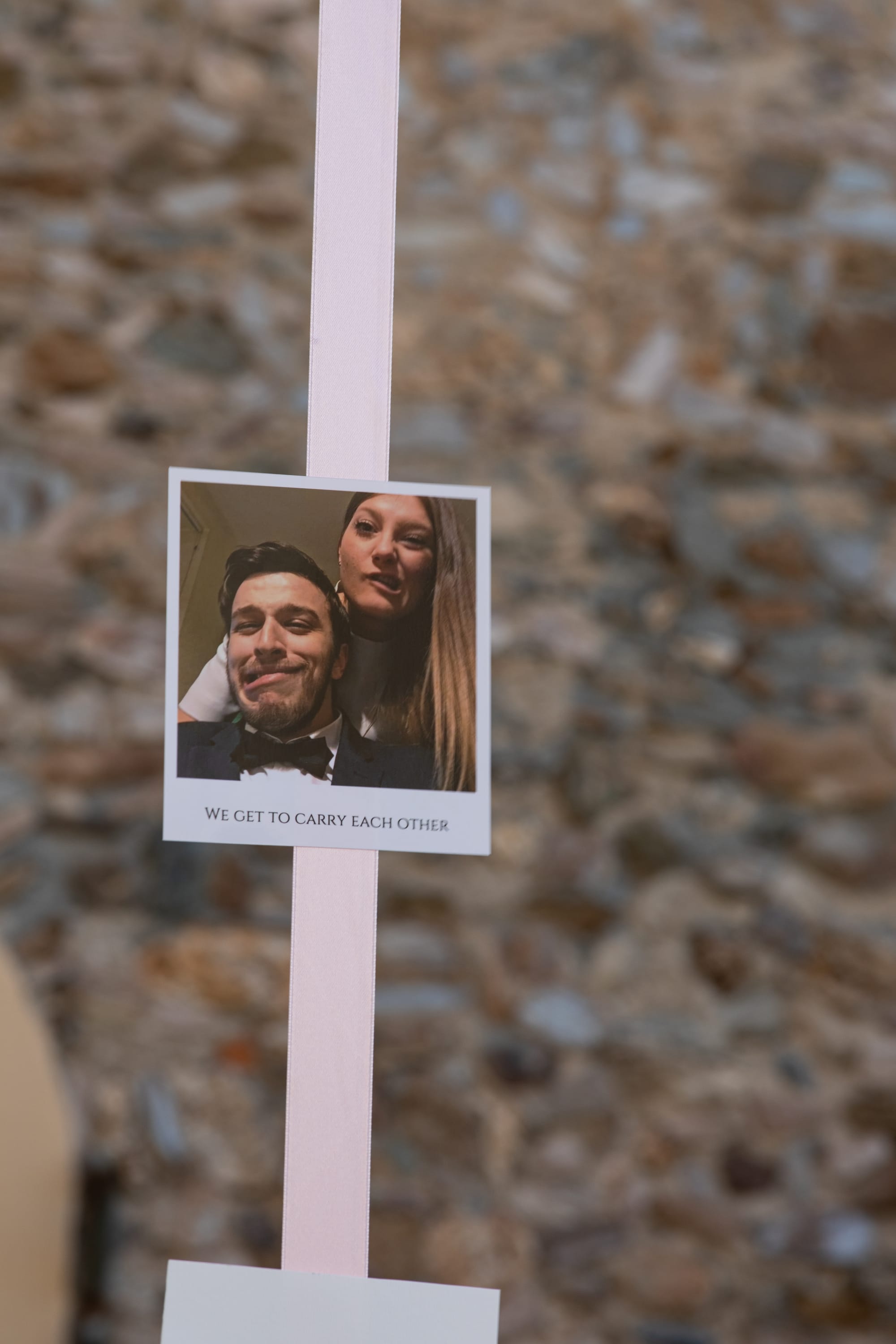 Sotto un cielo blu cobalto