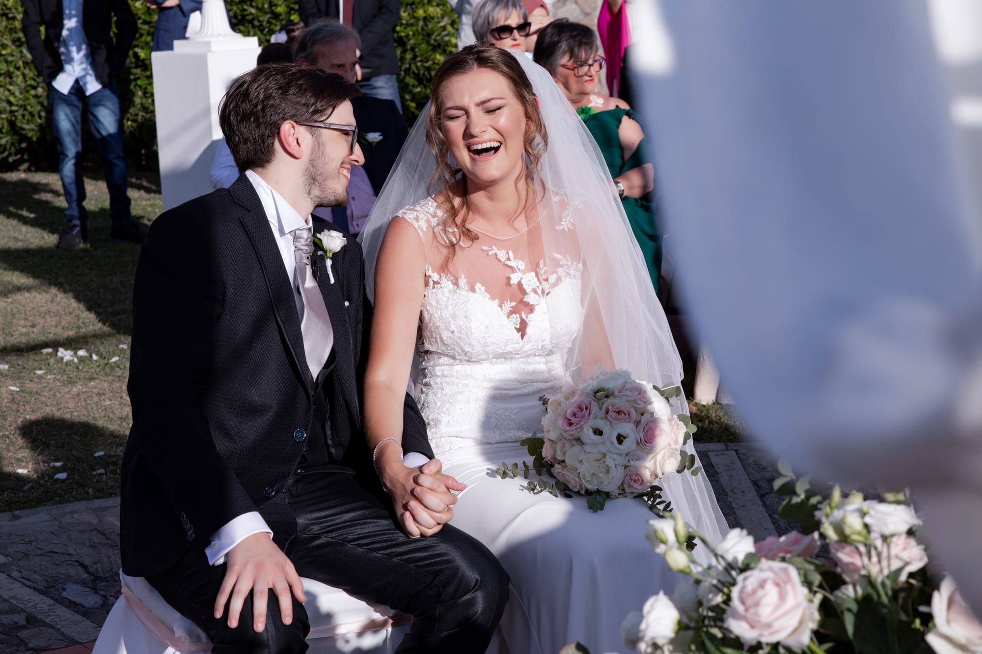 Sotto un cielo blu cobalto