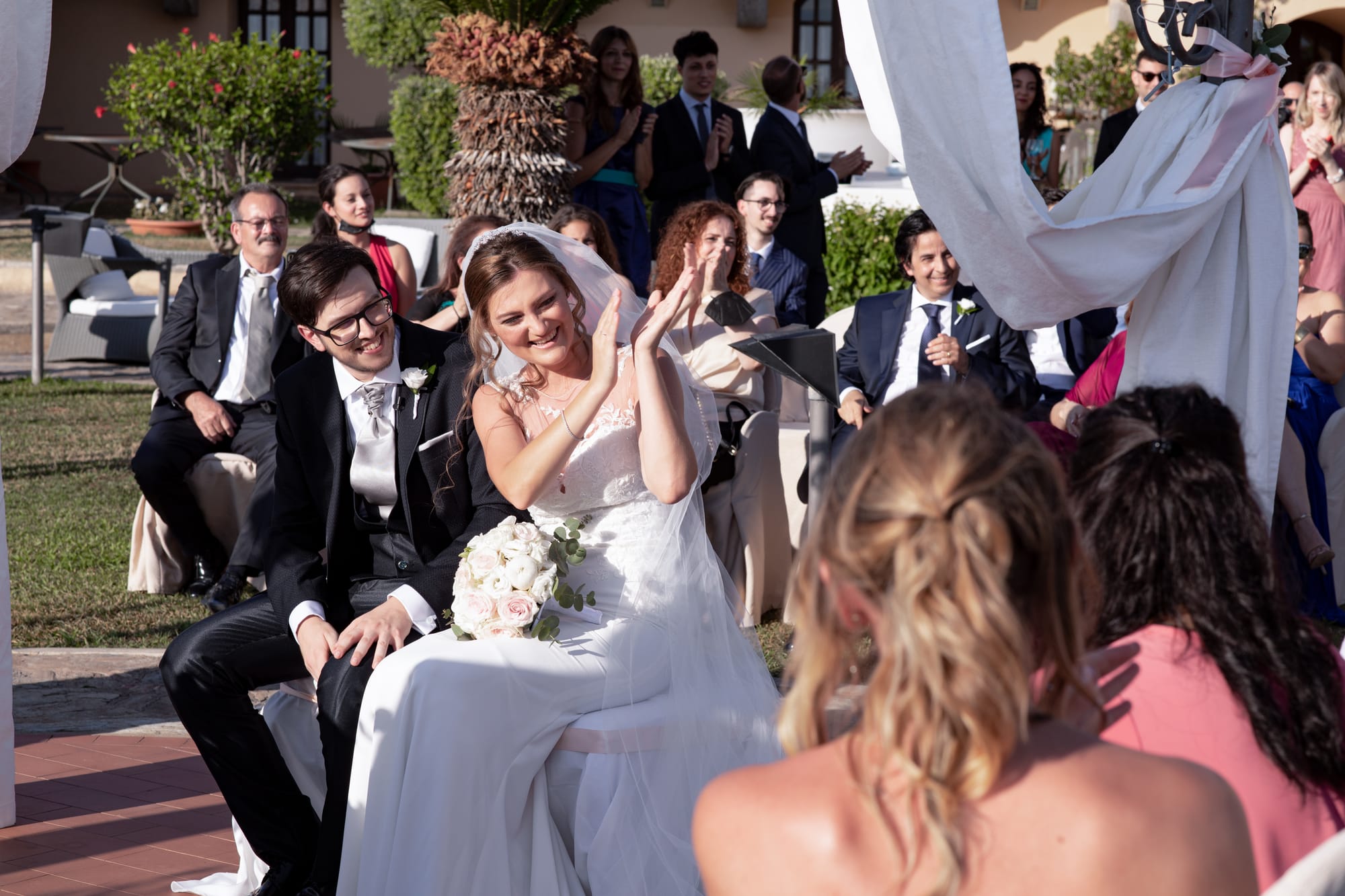 Sotto un cielo blu cobalto