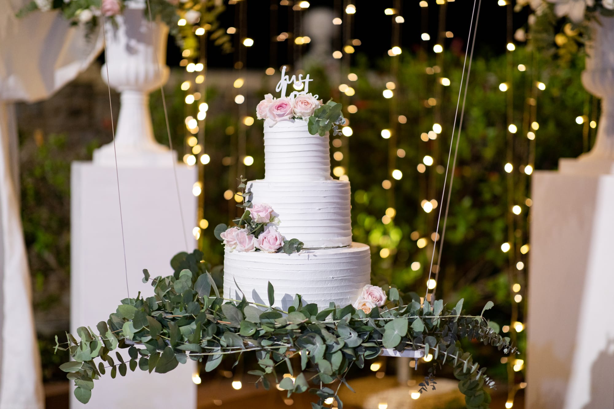 Sotto un cielo blu cobalto