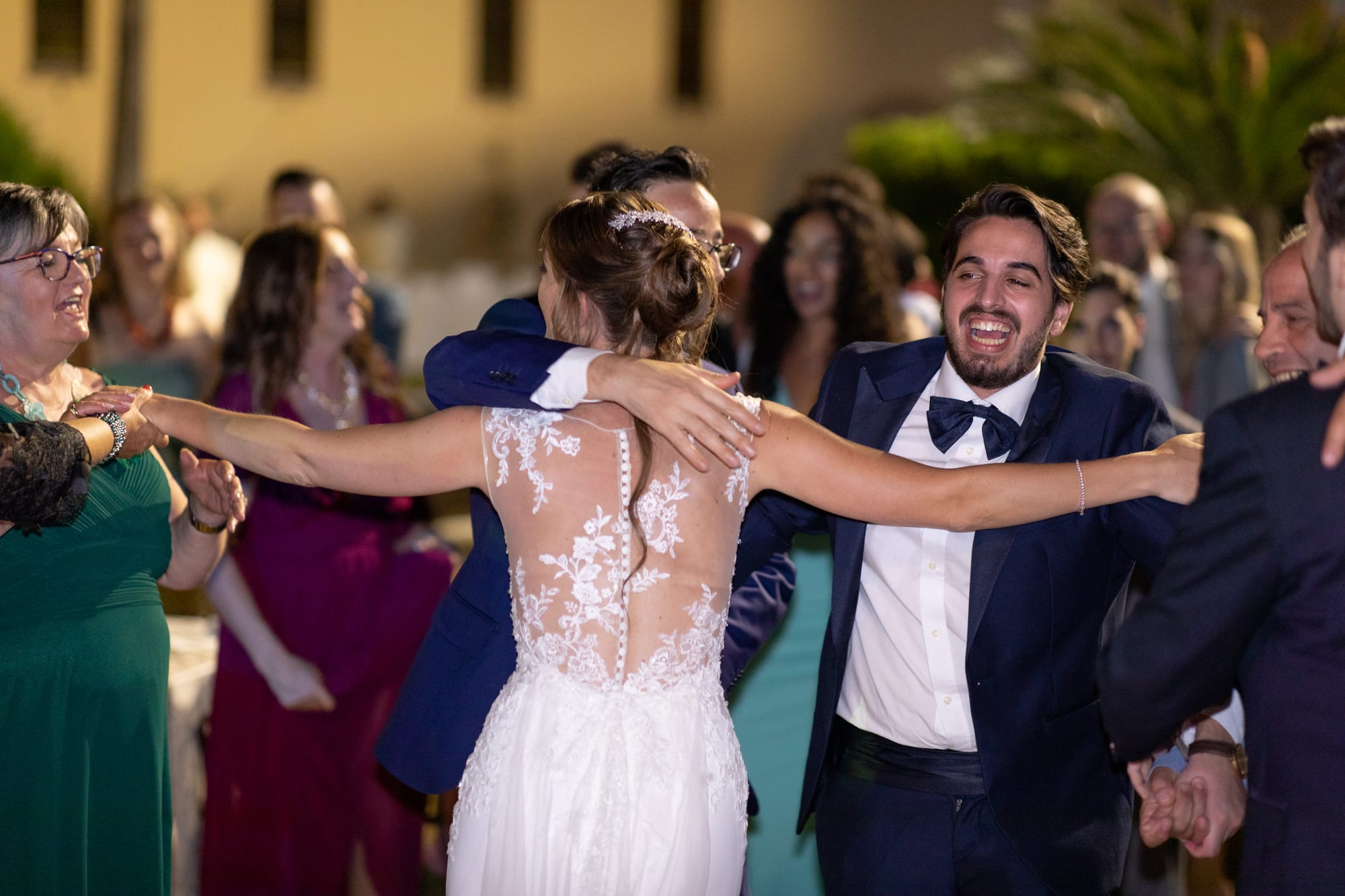 Sotto un cielo blu cobalto