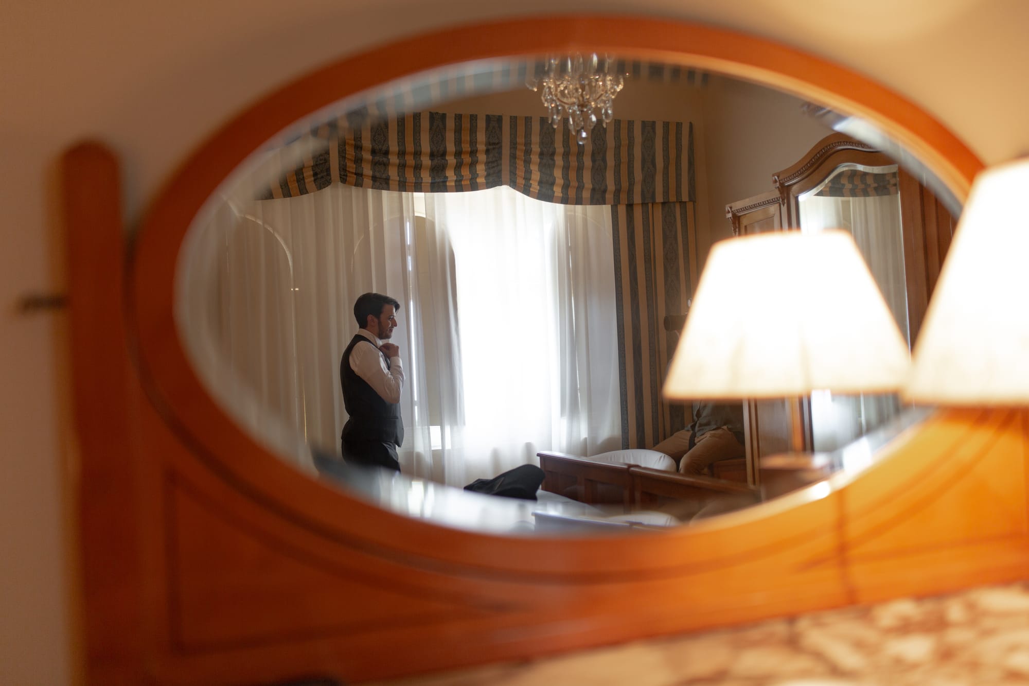 Sotto un cielo blu cobalto