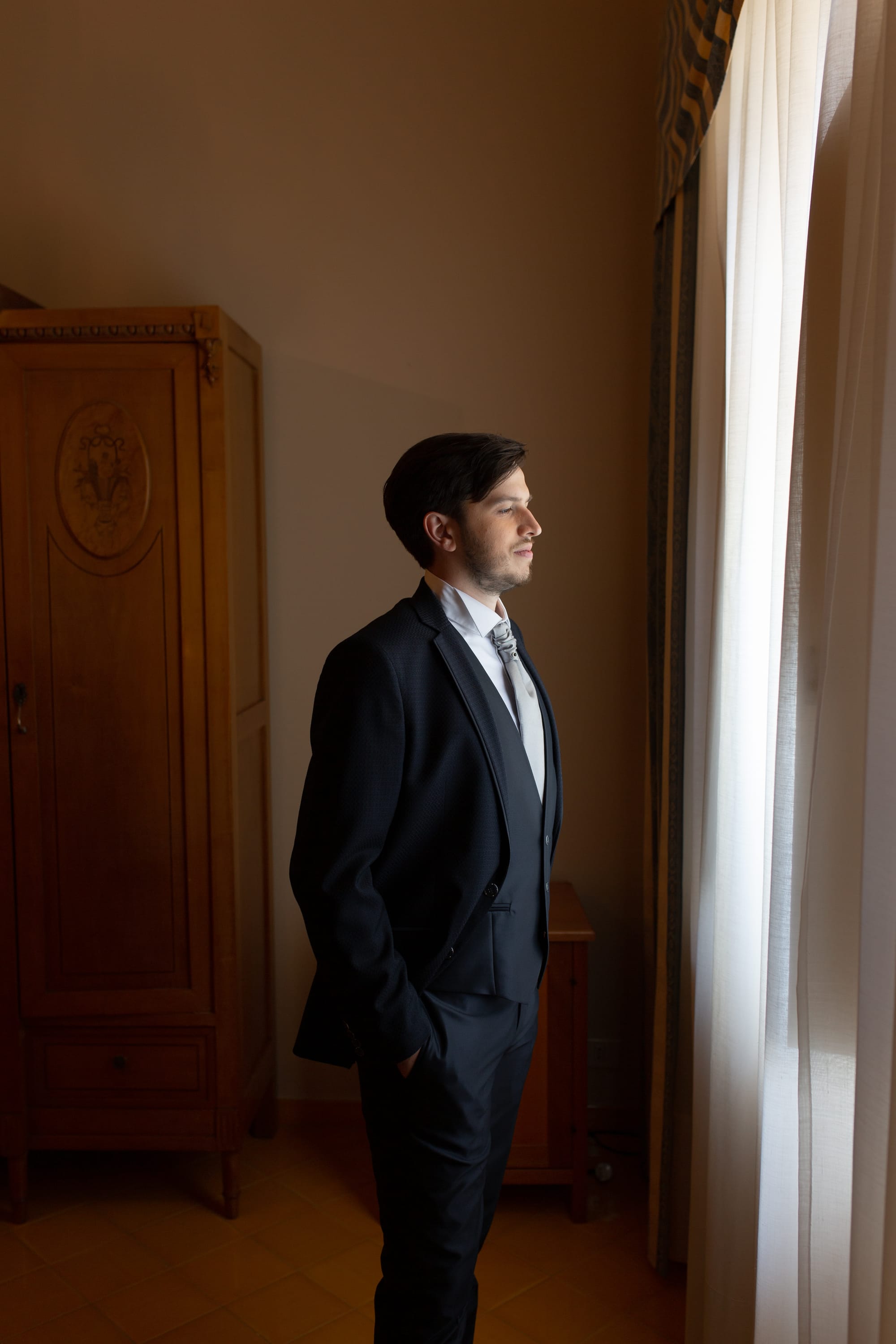 Sotto un cielo blu cobalto