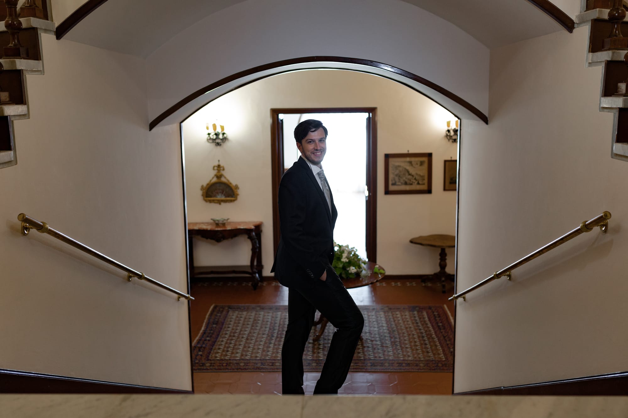 Sotto un cielo blu cobalto