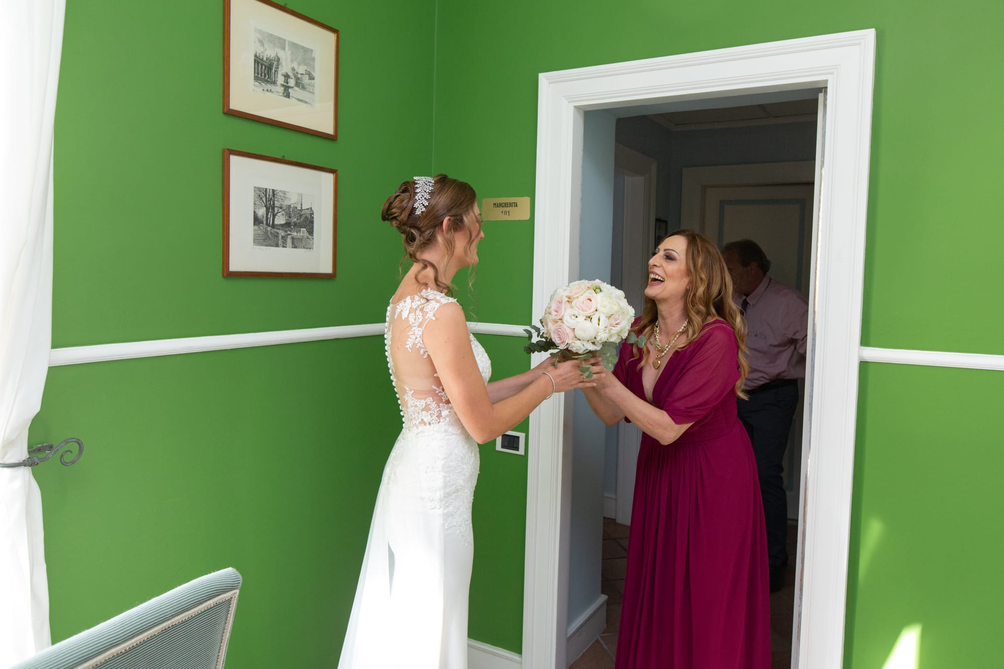 Sotto un cielo blu cobalto