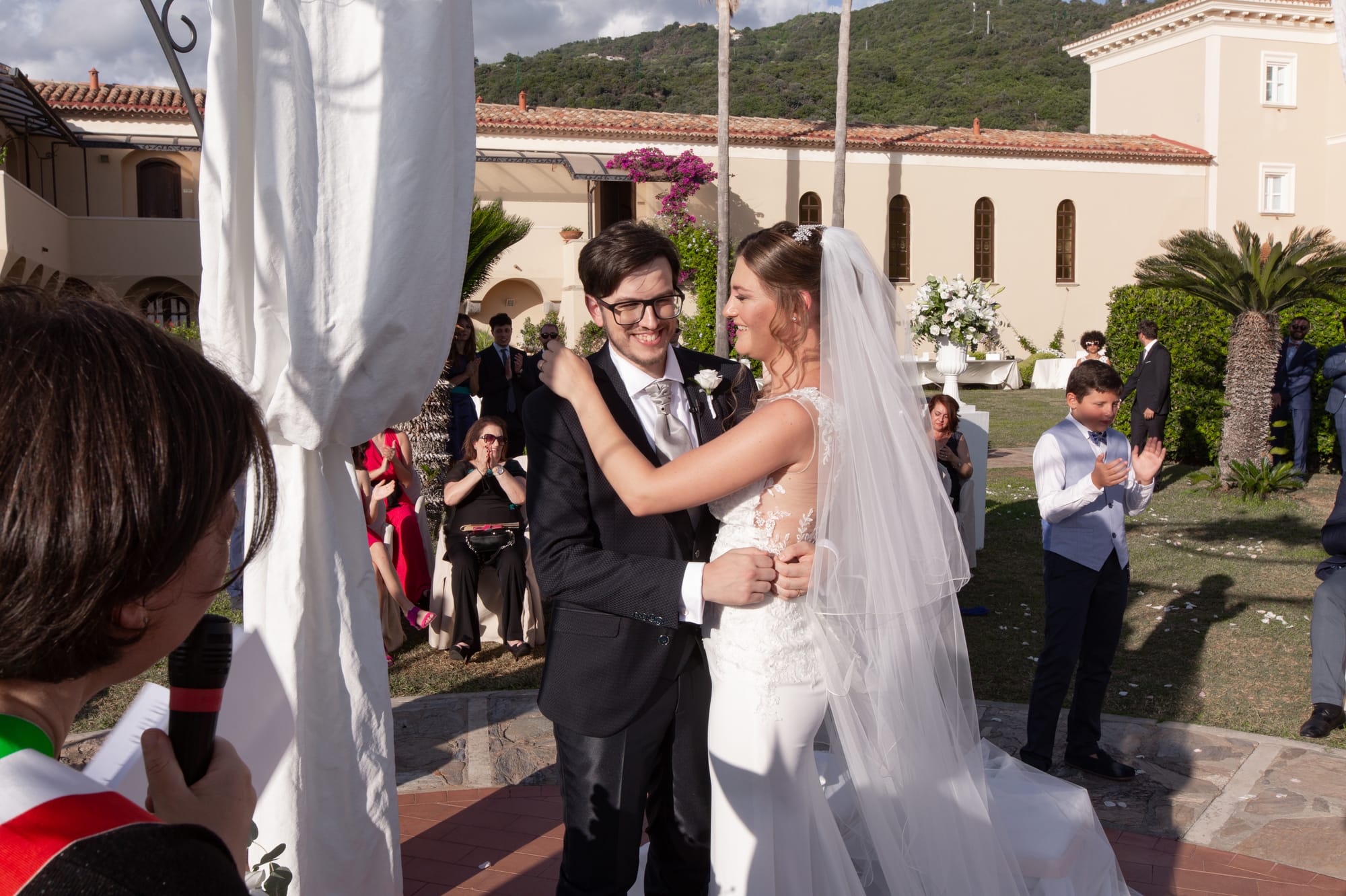 Sotto un cielo blu cobalto