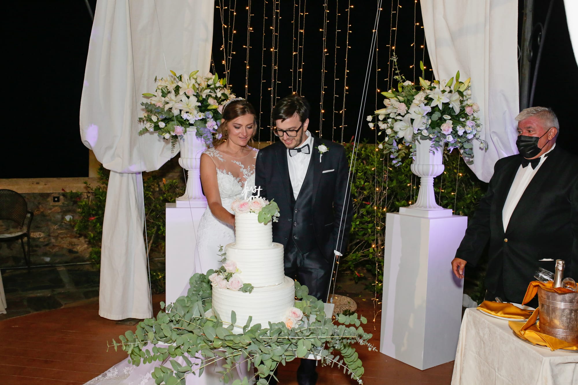 Sotto un cielo blu cobalto