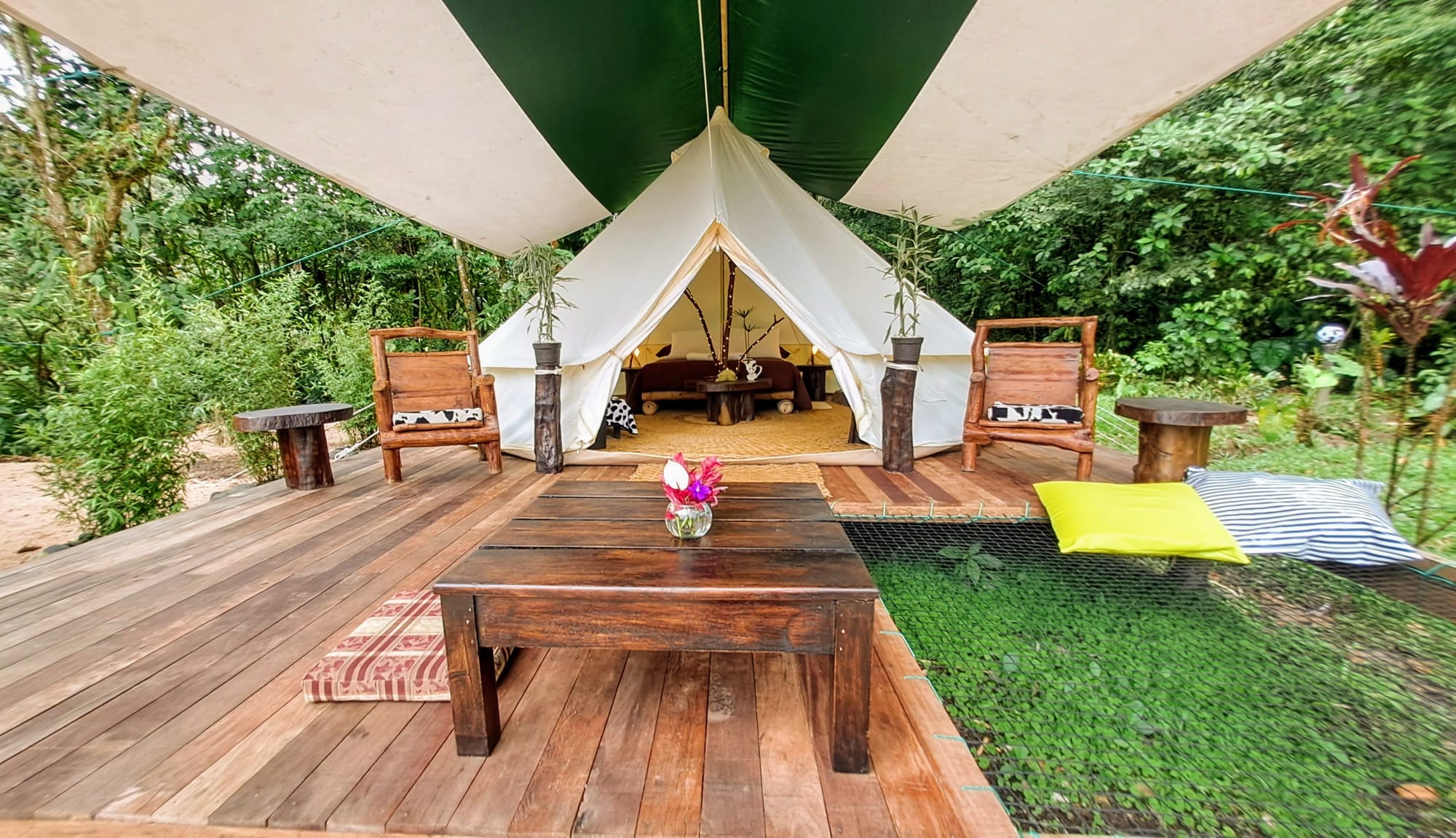 Alojamiento con glamour - USD 42.- por persona - Reservas: 0994 004 019