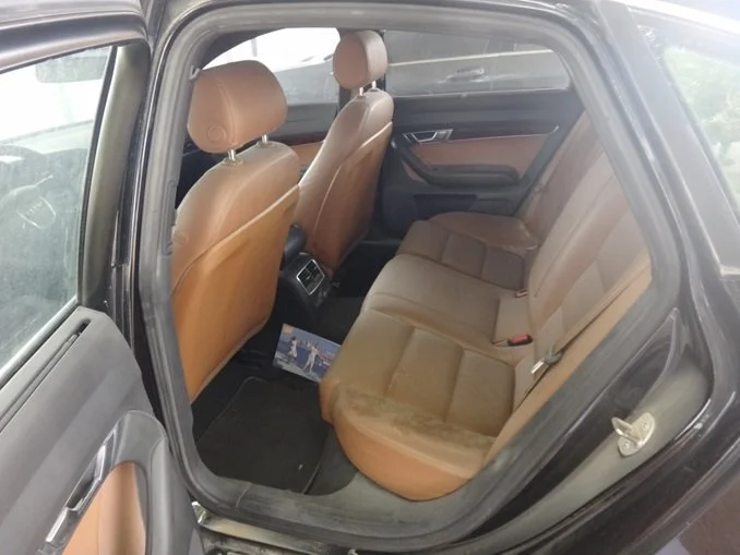 السعر 7000 درهم