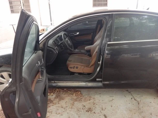 السعر 7000 درهم