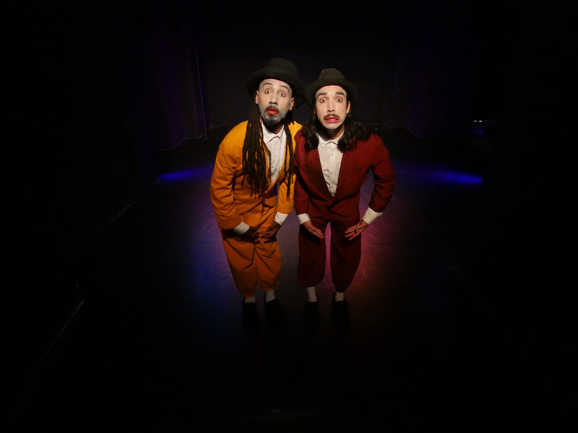                                                                     גי וגו Gi and Go