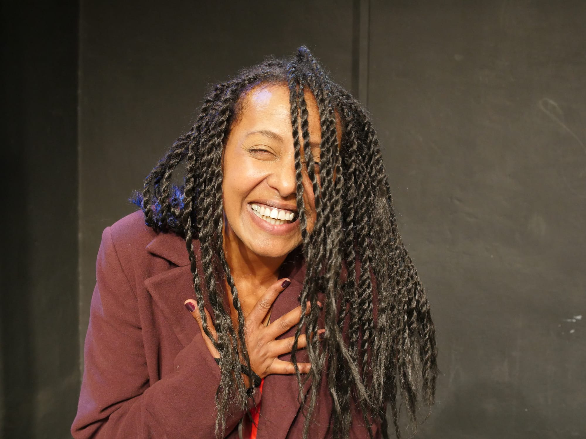 לא נחמדה לקשר רציני          Not a nice woman