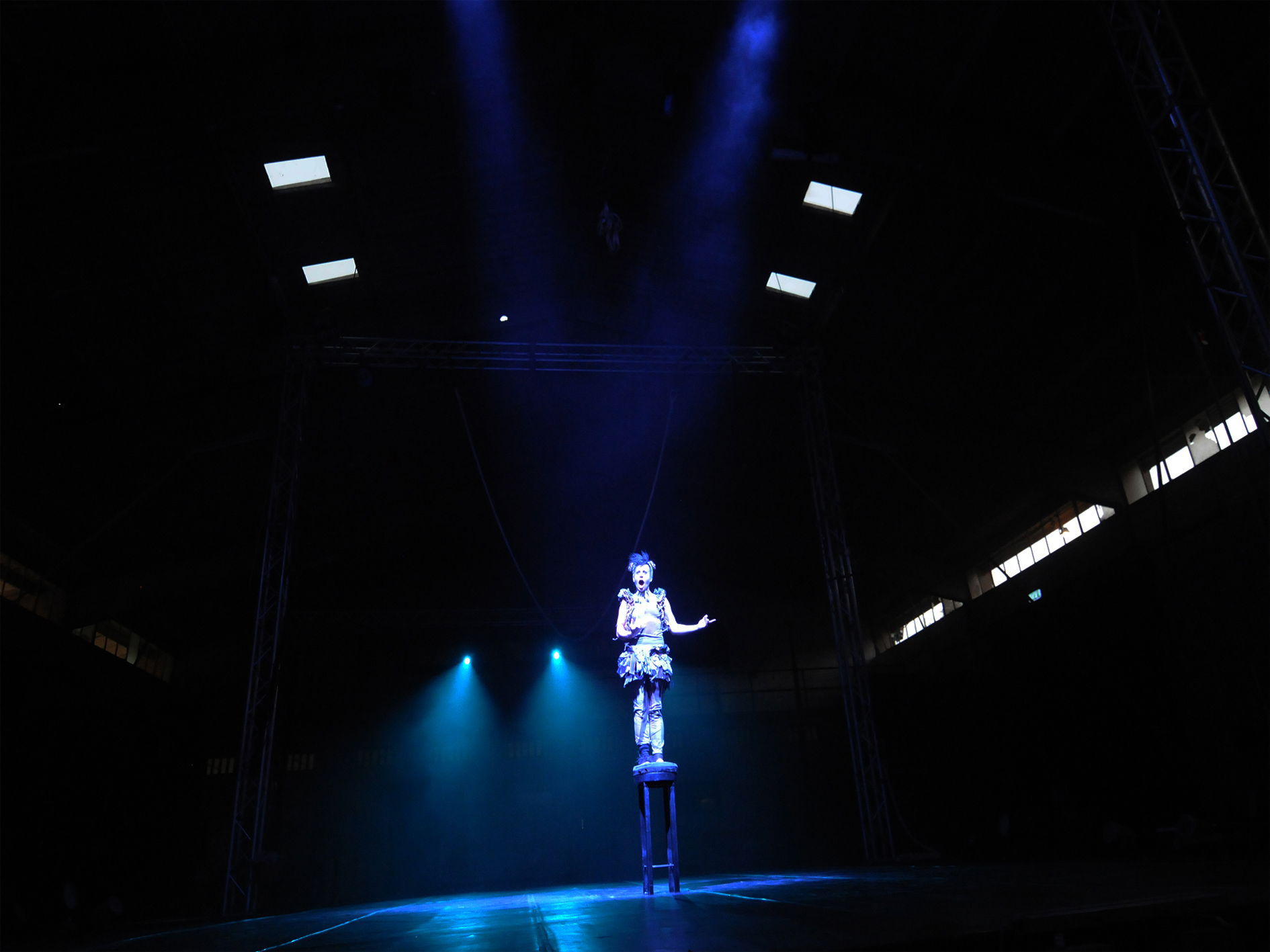                                                    בבושידים  BABUSHIDIM