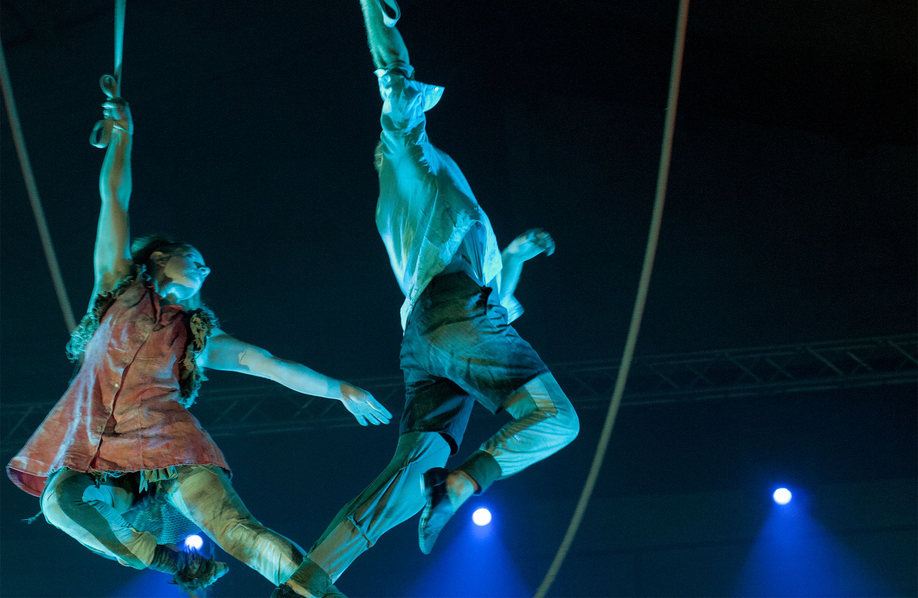                                                    בבושידים  BABUSHIDIM