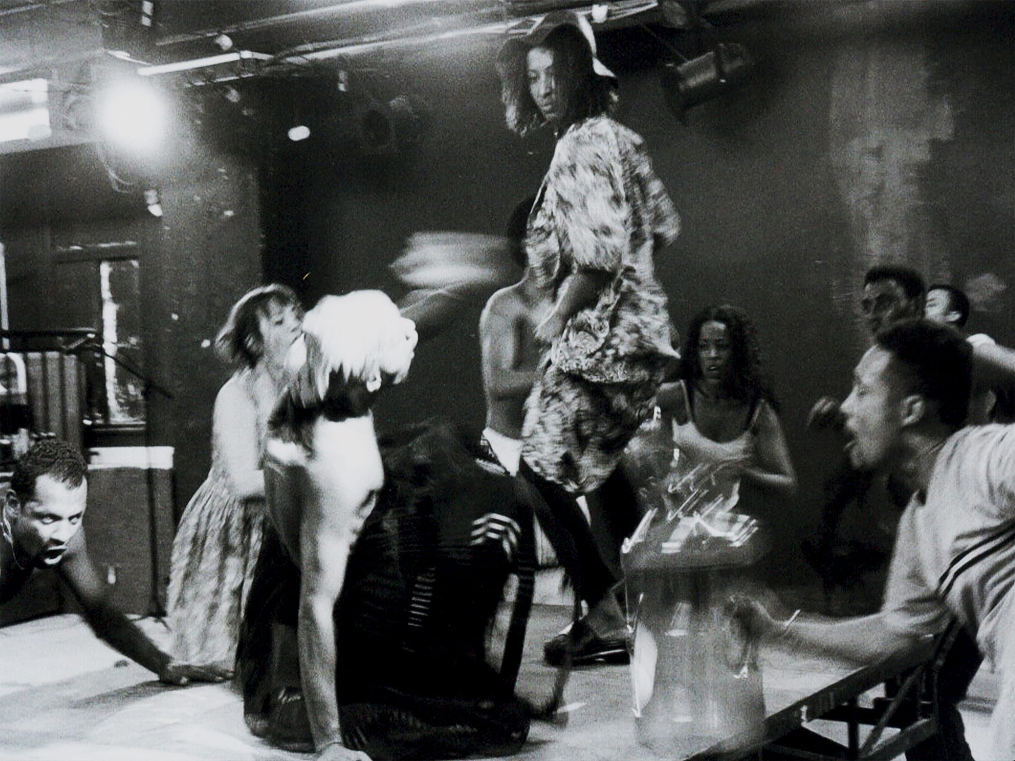                                       שחורים מאת ז'אן ז'אנה           Blacks by Jean Jean