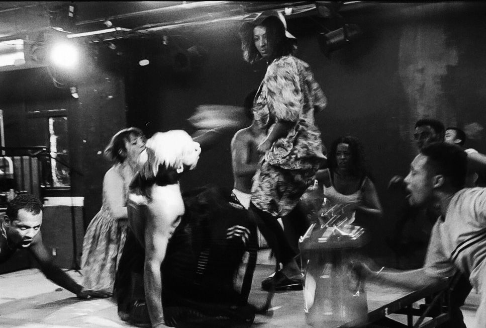                                                                     שחורים  Blacks