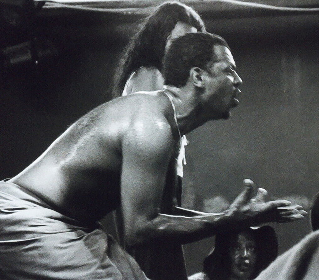                                                                     שחורים  Blacks